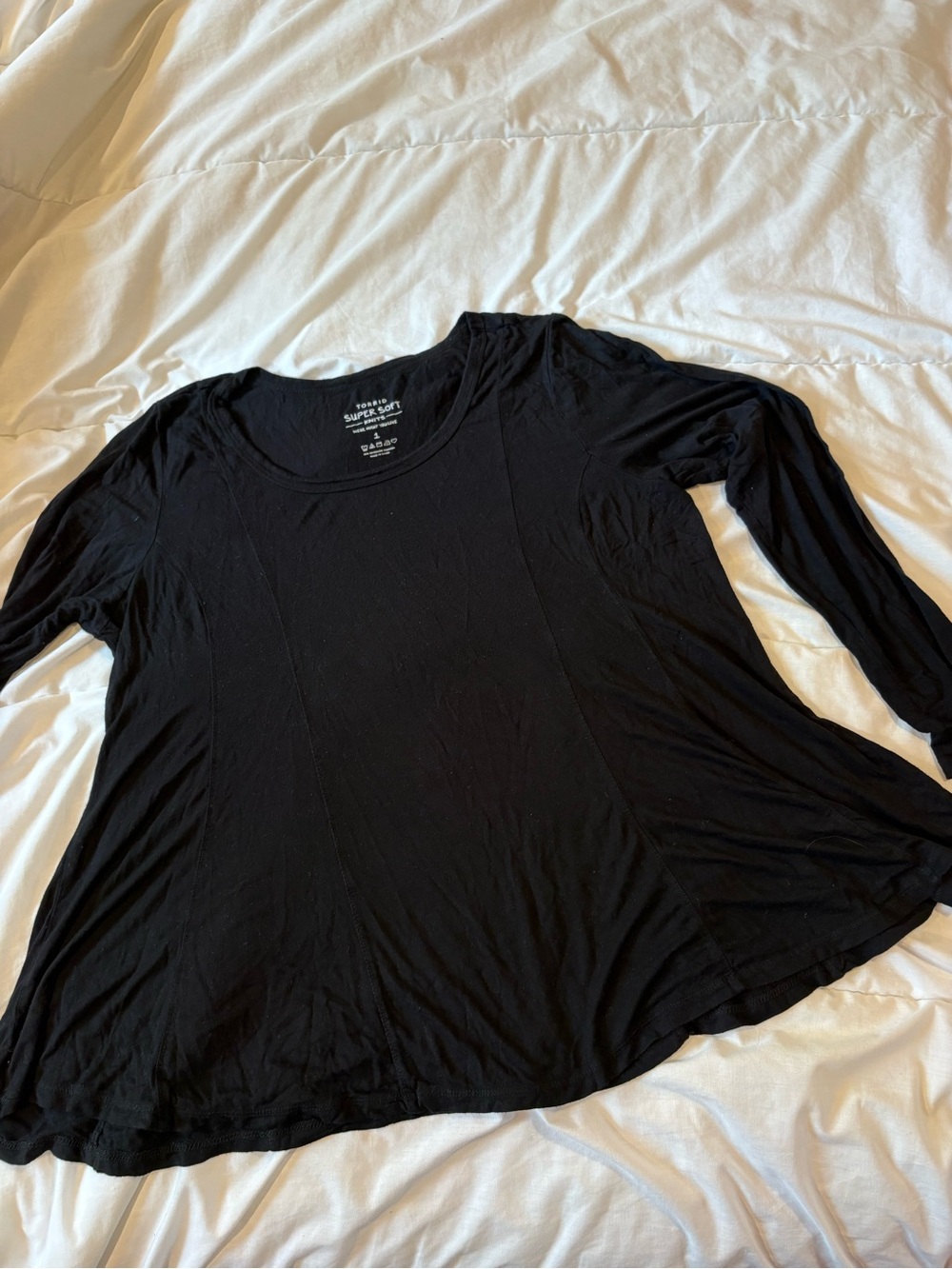 torrid Black Long-Sleeve Swing Tee
